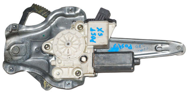 Механизм стеклоподъемника двери передней, правой 0130822032 TOYOTA