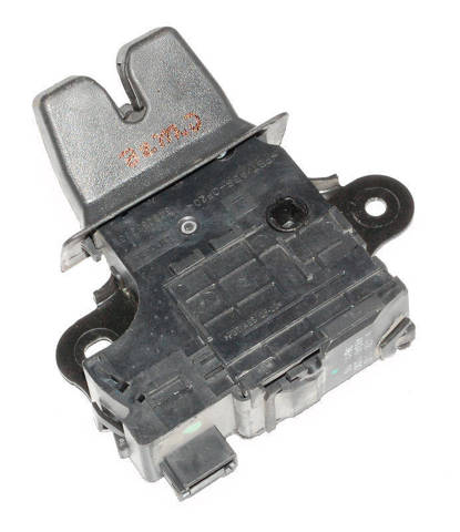 Замок двери багажника 0176687 OPEL