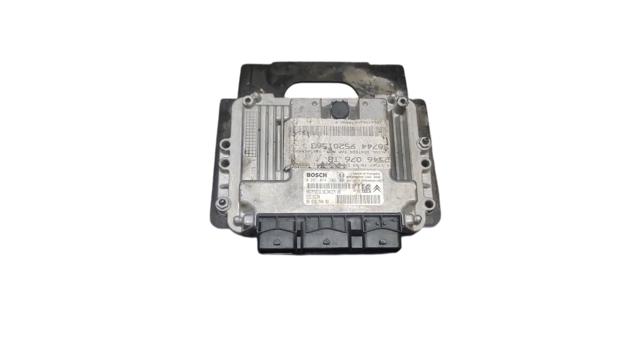 ЭБУ двигателем 0281014729 BOSCH