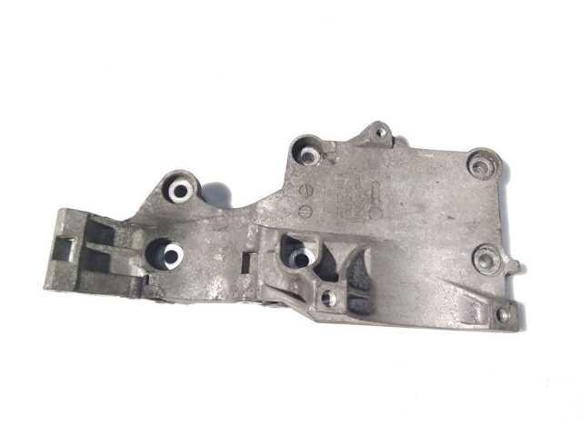 Кронштейн генератора натяжной 03G903143A VAG