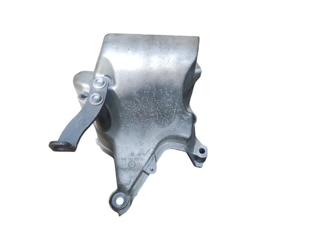 Кронштейн подушки (опоры) двигателя, правой 04C199207AF VAG
