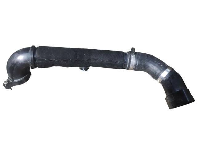 Шланг/патрубок интеркуллера 04L145828D VAG