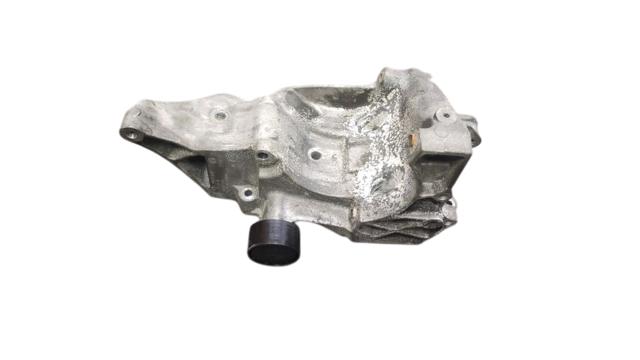 Кронштейн компрессора кондиционера 11167802639 BMW