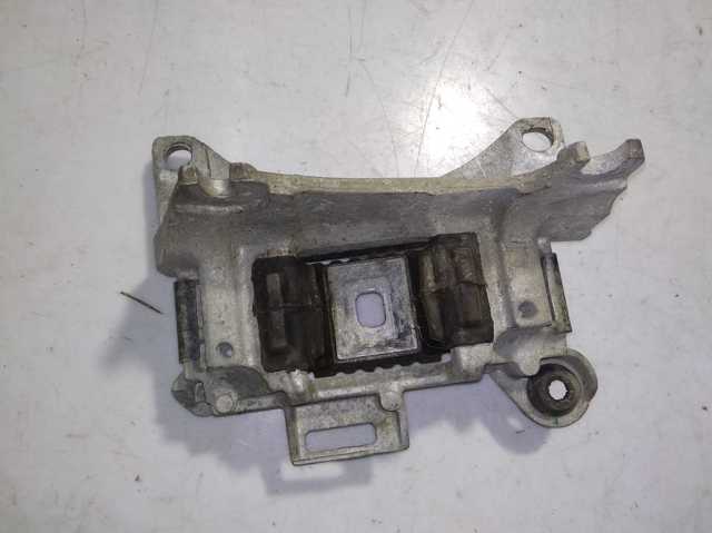 Подушка (опора) двигателя, левая 112200014R RENAULT