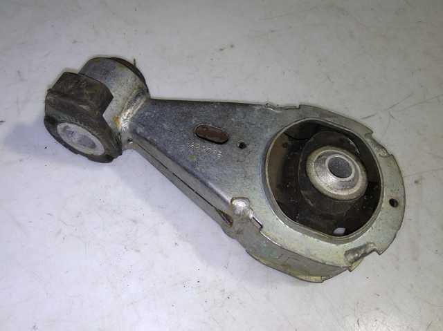 Подушка двигателя правая верхняя 113560009R RENAULT
