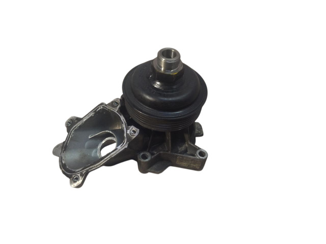 Помпа охлаждения Бмв 3