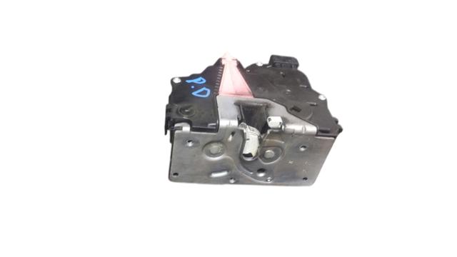 Замок двери задней правой 13431845 OPEL
