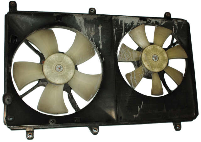 Кожух радиатора охлаждения 1355A033 MITSUBISHI