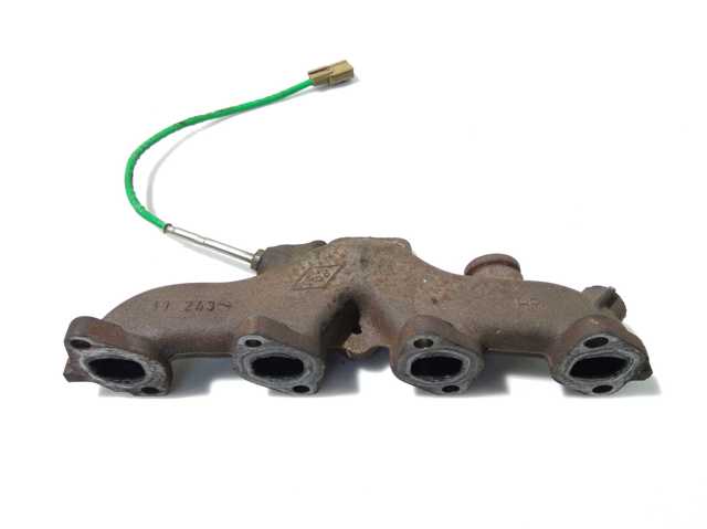 Коллектор выпускной 140044068R RENAULT