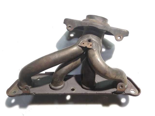 Газопроводы (коллектор выпускной) 140044725R RENAULT