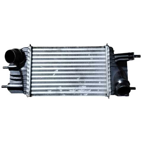 Радиатор интеркуллера 144611KB2A NISSAN
