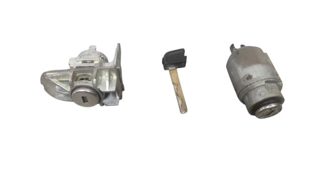 Сердцевина замка двери передней 1552849 FORD
