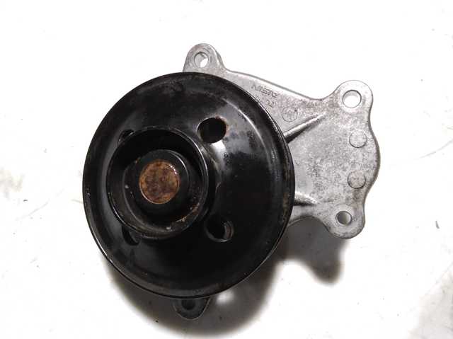 TOYOTA 1610039575 Помпа в наличии Полтава