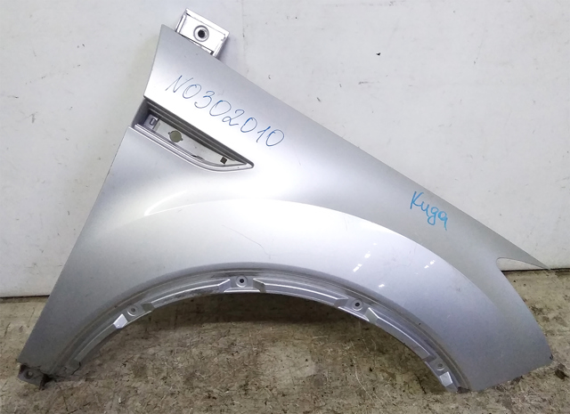 Крыло переднее правое 1633114 FORD