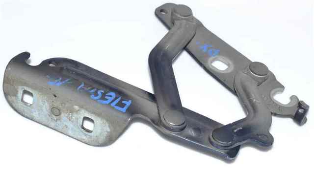 Шарнир капота правый 1673015 FORD
