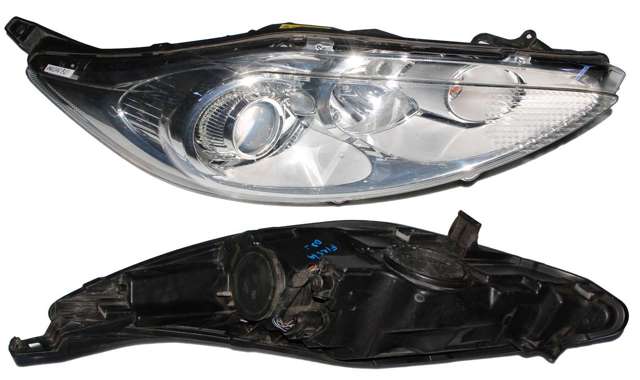 Правая блок фара 1740029 FORD