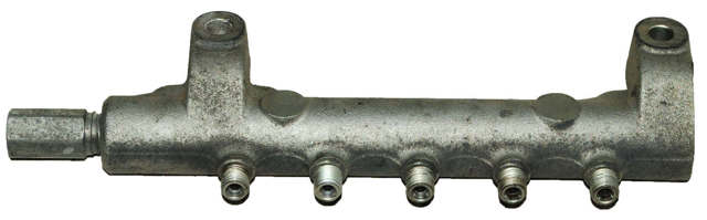 Распределитель топлива (рампа) 17520EB30C NISSAN
