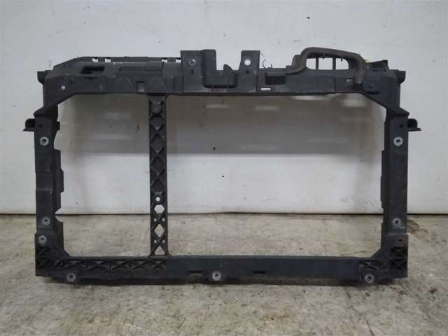 Суппорт радиатора в сборе 1754101 FORD