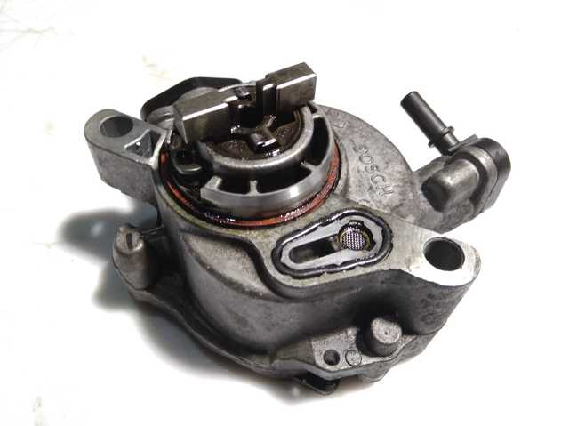 Насос вакуумный 1785236 FORD