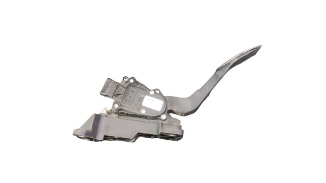 Педаль акселератора 18002EB400 NISSAN