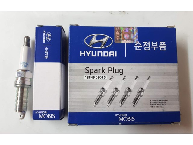 Свеча зажигания 1884909085 HYUNDAI