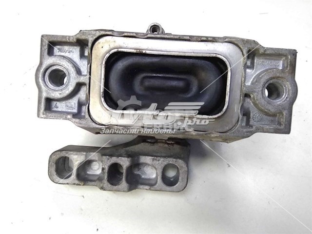 Правая опора ДВС 1K0199262AC VAG