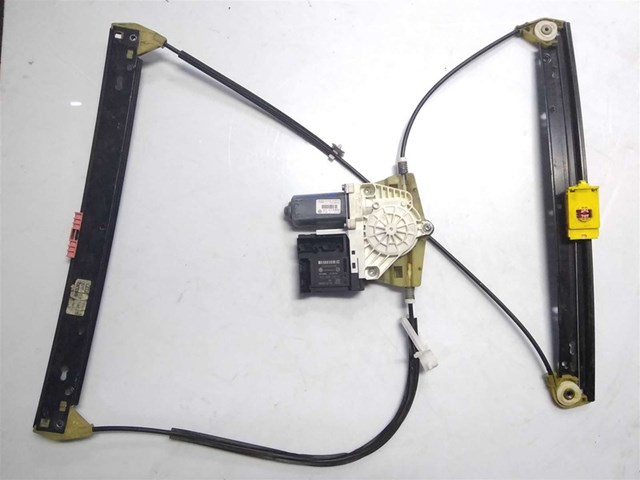 Склопідйомник передній правий електричний audi a6 04-11 1K0959702P