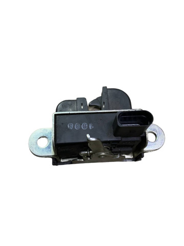 Замок крышки багажника 1T0827505B VAG