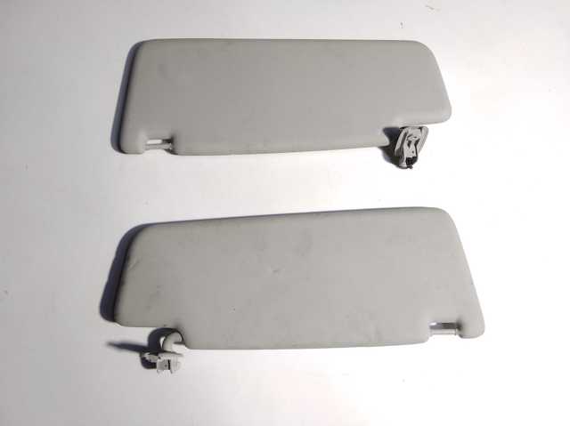 Козырек противосолнечный 1T0857551H VAG