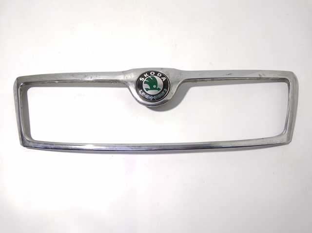 Накладка (рамка) решетки радиатора 1Z0853661739 VAG