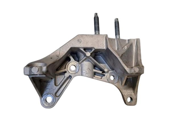 Кронштейн подушки (опоры) двигателя, левой 2005868 FORD
