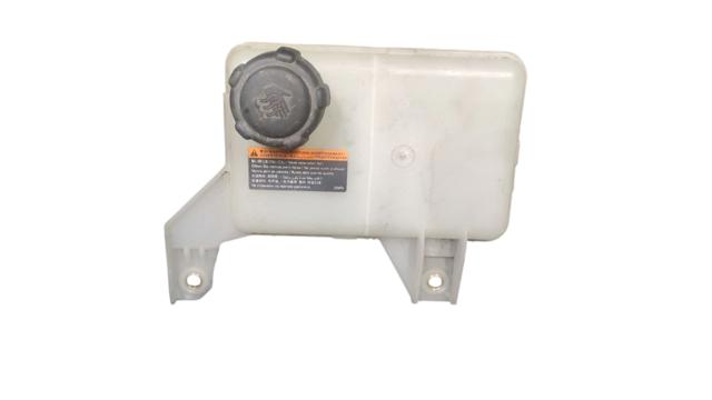  Расширительный бачок 217103NL0A NISSAN