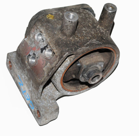 Подушка (опора) двигателя, левая задняя 218301C270 HYUNDAI