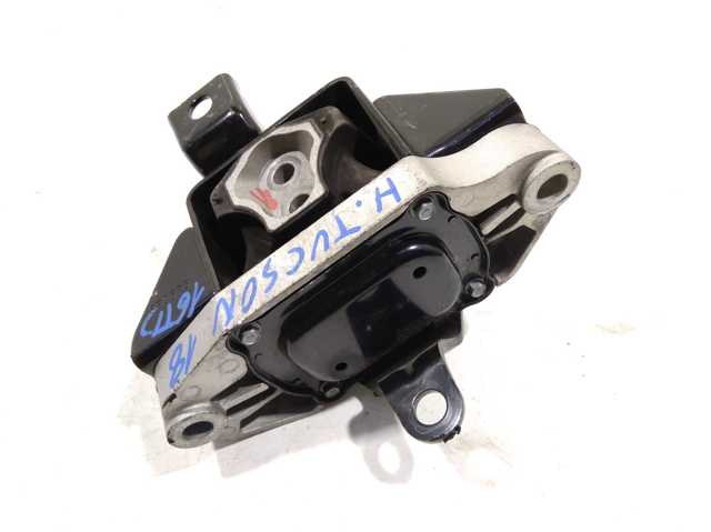 Кронштейн подушки (опоры) двигателя, левой 21830D3100 HYUNDAI
