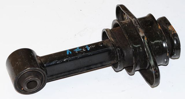 Нижняя опора двигателя 219501Y200 HYUNDAI