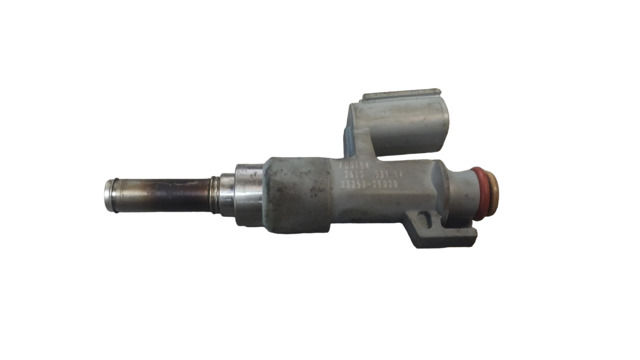 Форсунки 2325025020 TOYOTA