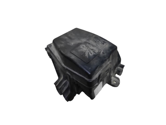 243809584R RENAULT Корпус блока предохранителей купить в Николаев