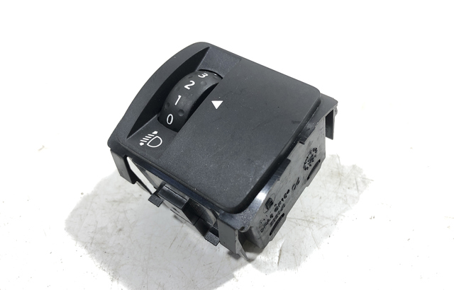 Кнопка корректора фар 251902972R RENAULT