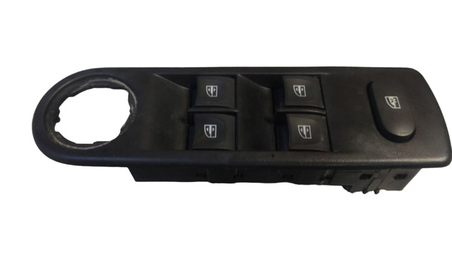 Кнопки переднего левого стеклоподъёмника 254112588R RENAULT
