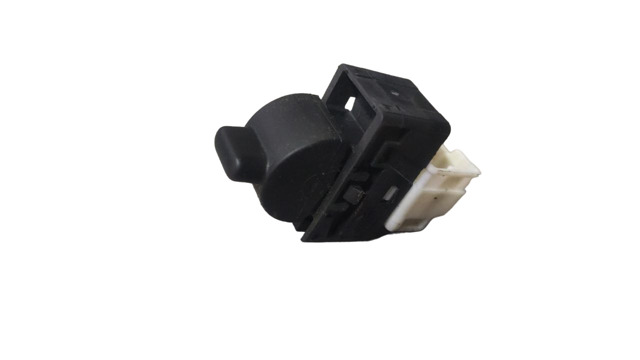 Кнопка подъемника задних стёкол 254112S700 NISSAN
