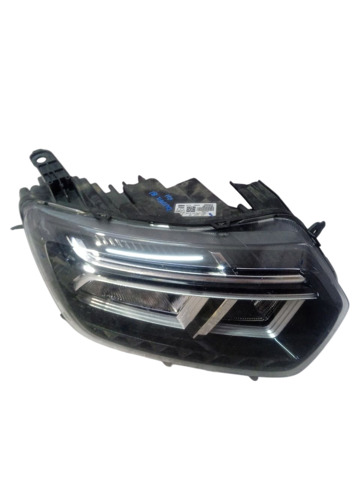 Правая блок фара 260109550R RENAULT