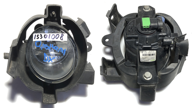 Туманка правая 261508990A NISSAN
