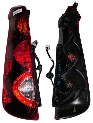 Задняя левая фара 26555BH00A NISSAN