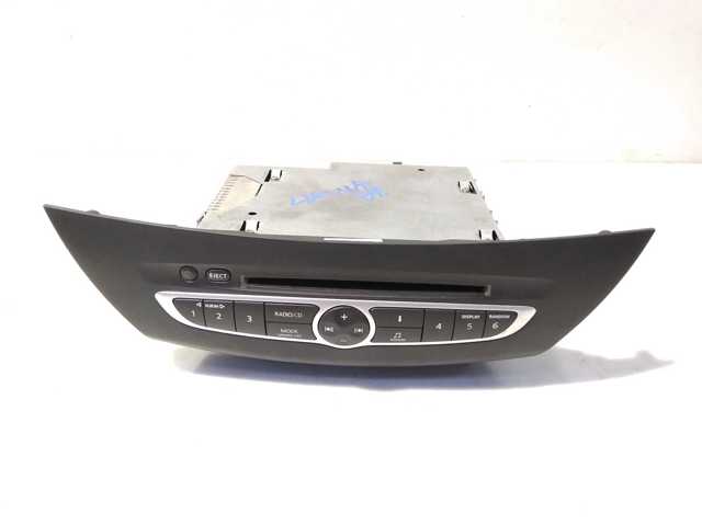 Радиоприемник Рено Лагуна III