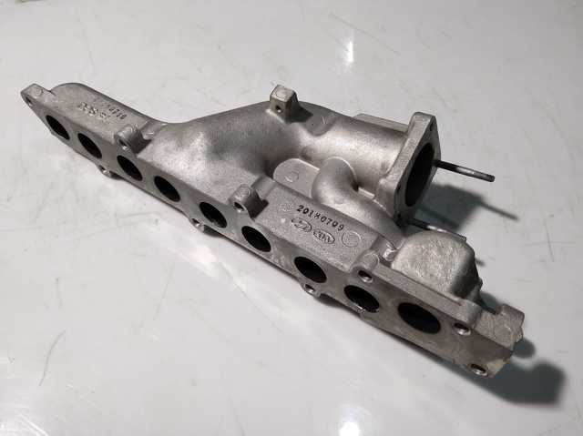 Впускной коллектор 283102U000 HYUNDAI