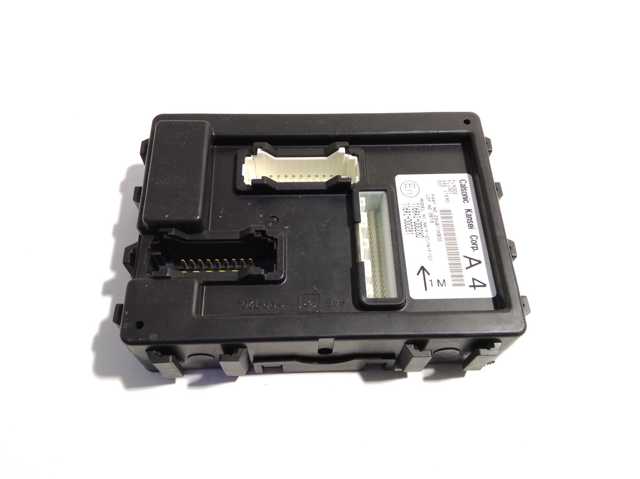 Блок комфорта 284B11KB0C NISSAN