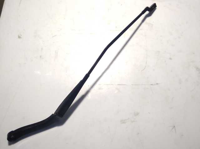 Поводок дворника 288864419R RENAULT