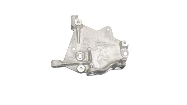 Кронштейн подушки (опоры) двигателя, верхней 296A68579R RENAULT