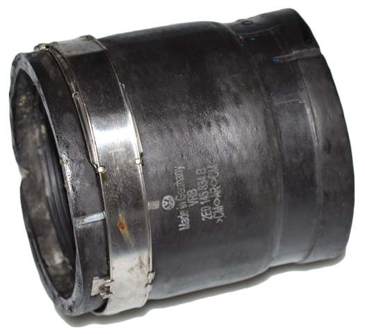 Шланг интеркуллера 2E0145834B VAG