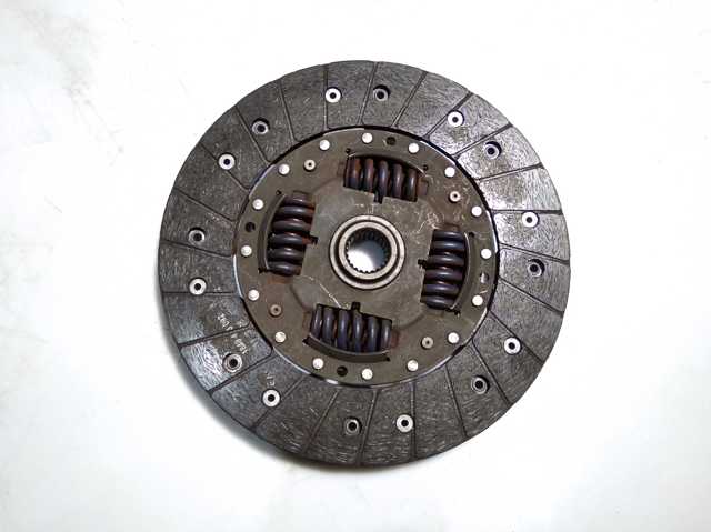 Диск сцепления 30100AA960 SUBARU